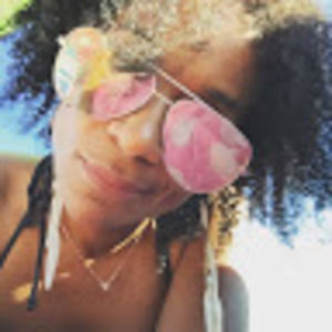 Meet your Posher, Olivia’s